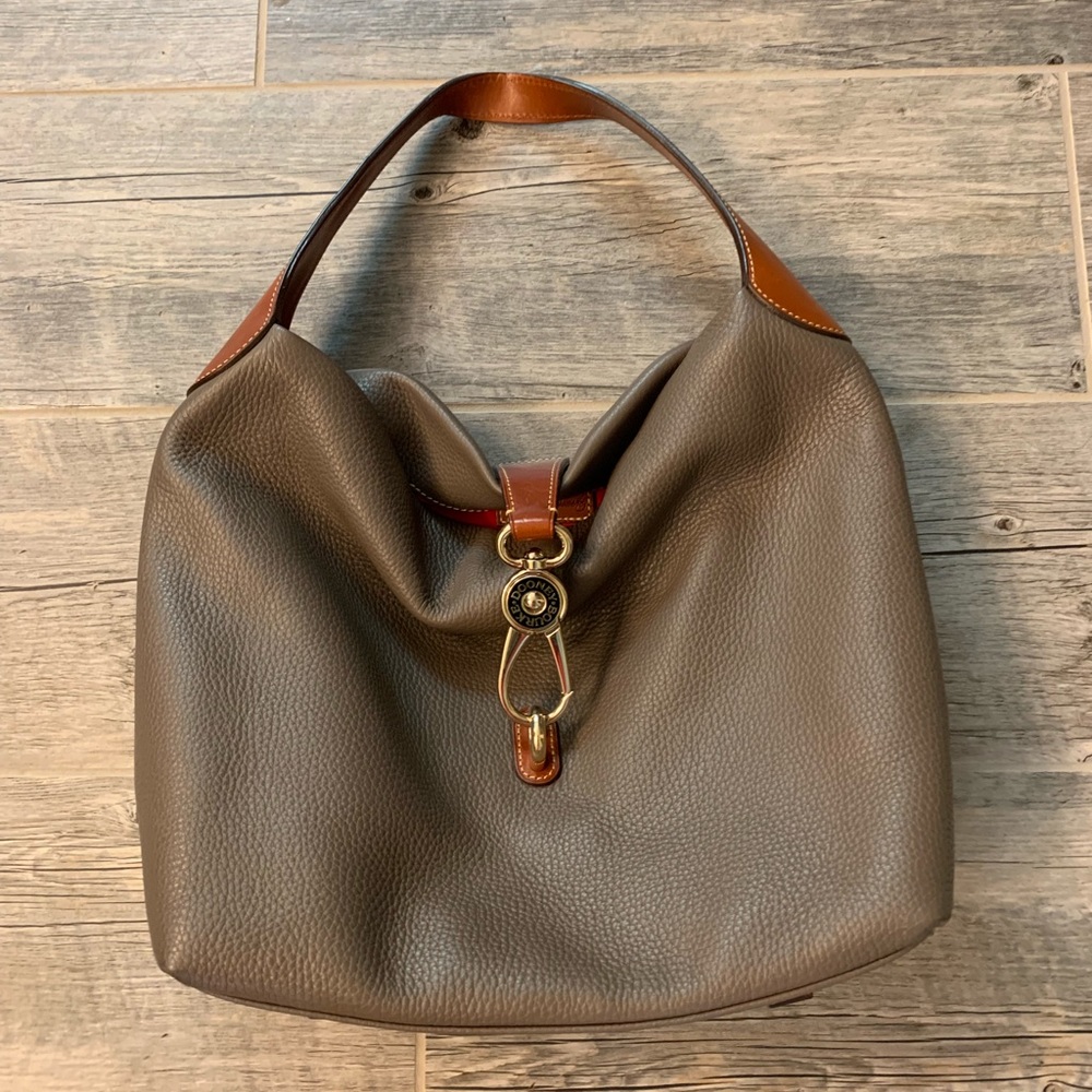 Dooney & Bourke bucket purse